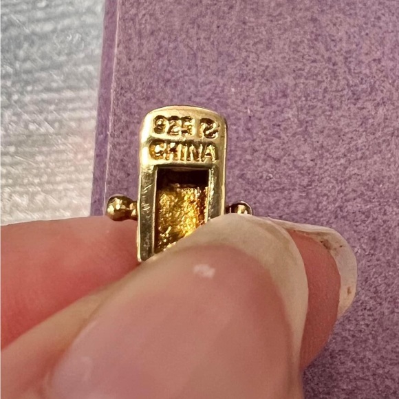 Colour Changing Sapphire Sterling Silver Bracelet - Picture 3 of 5